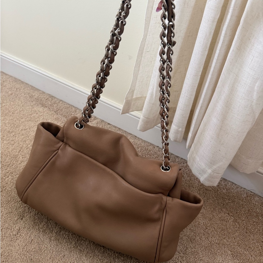 Chanel Beige Hobo Chain Shoulder Bag Lambskin - Picture 2 of 6